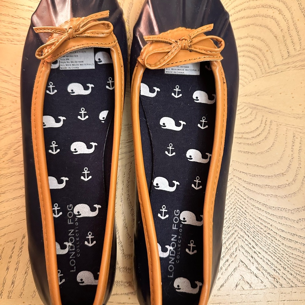 London Fog Navy and Tan Loafers